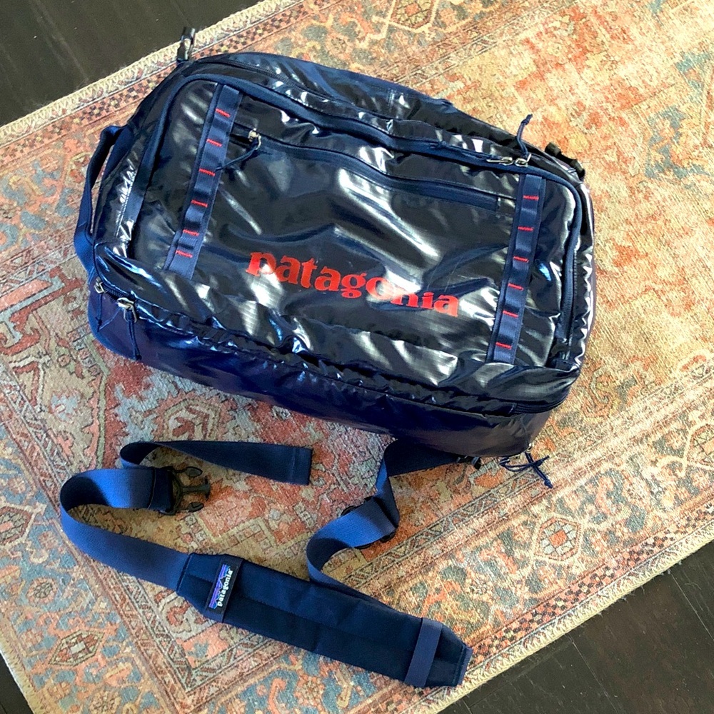 Patagonia Black Hole bag Mini MLC 26L Back pack bag